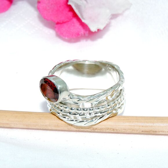 Faceted Red Garnet Silver Ring, 925 Sterling Silver Ring, Handmade, Ring Size:-8 - Picture 3 of 3